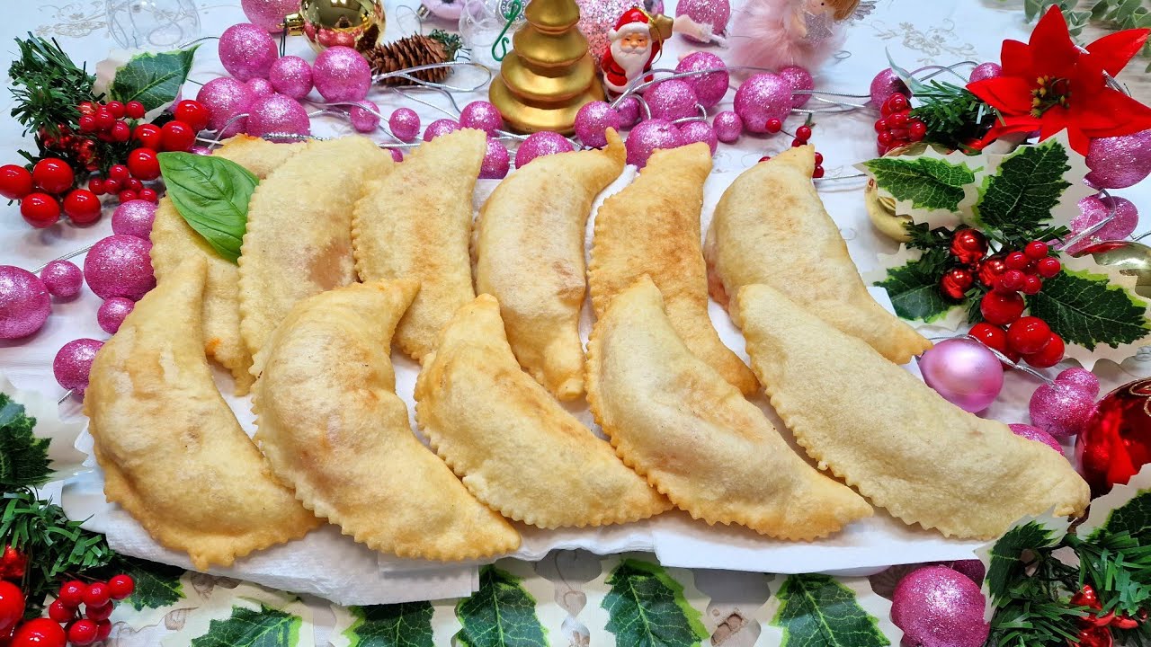 PANZEROTTI PUGLIESI MORBIDISSIMI BUONISSIMI PER LE FESTE NATALIZIE | ANTIPASTO DI NATALE o APERITIVO
