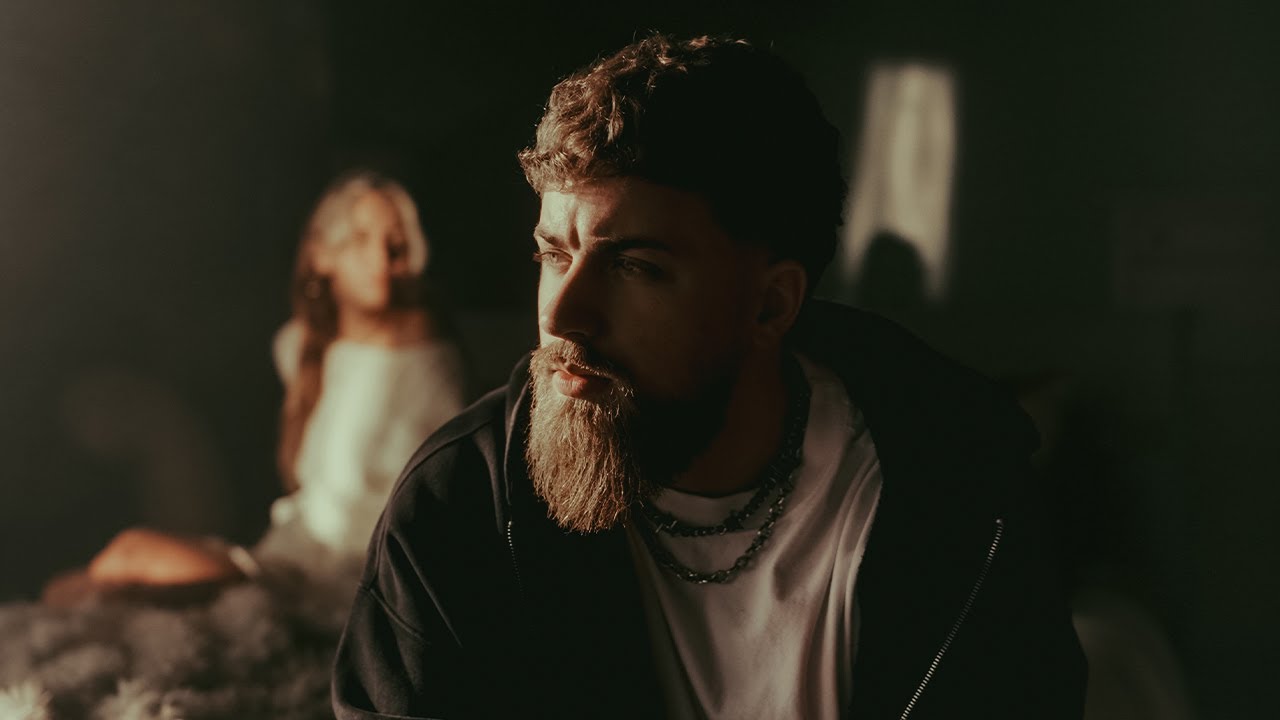 Nate Vickers - Deja Vu (Official Music Video)