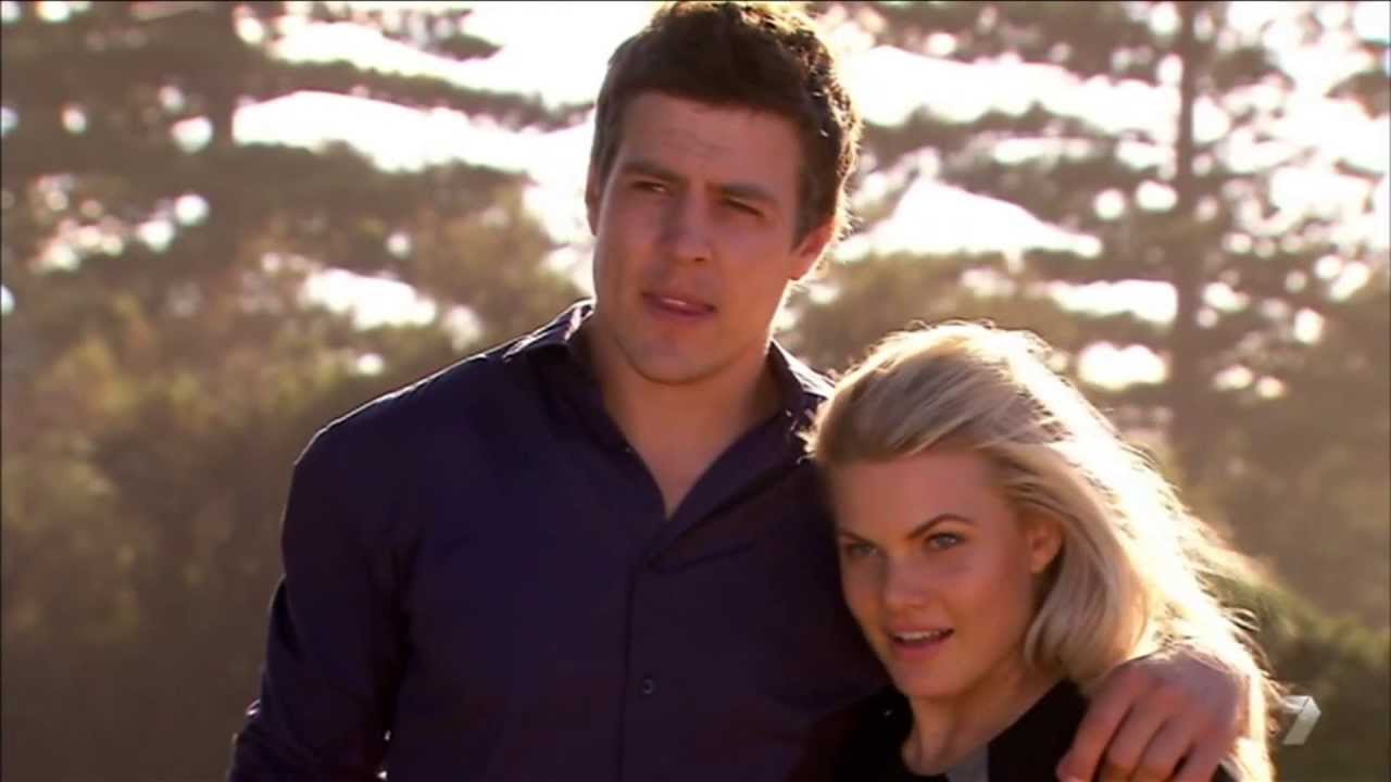 Bracky II 5798 Kiss Scene 2