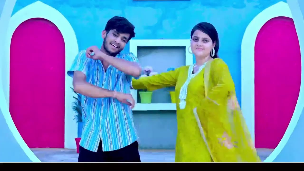 Hatan mehendi mathe bendi chal dai beth brezza me!! हांतन मेहंदी माथे बिन्दी चलदई बैठ बिरैजा में