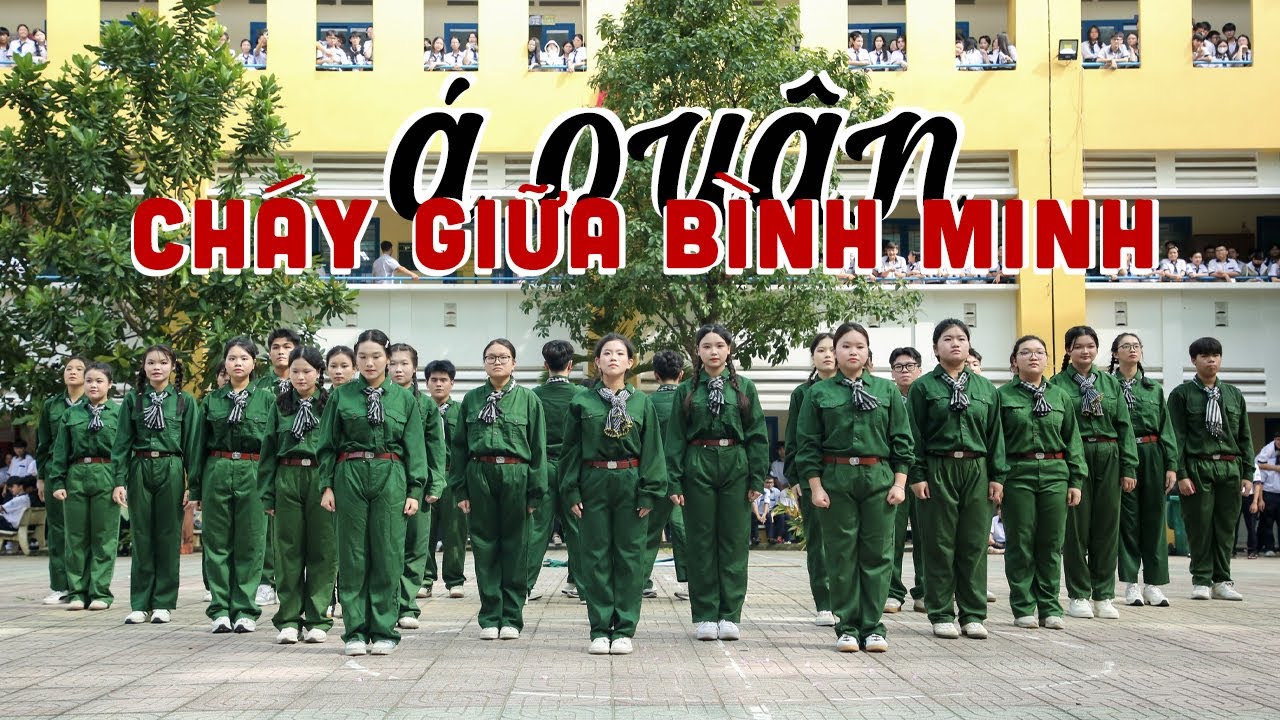 Á QUÂN FLASHMOB BÌNH PHÚ 2025 - 12A12 - CHÁY GIỮA BÌNH MINH