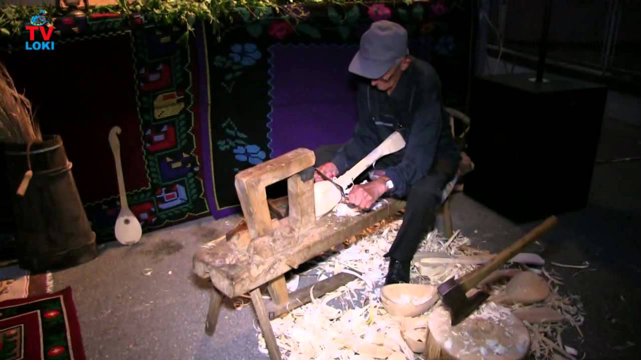Kuterevska Karmenica 2014 izrada tamburice!