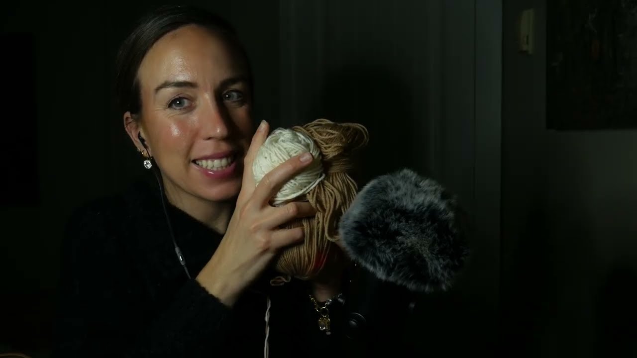 ASMR What's in my bag! (Craft bag version)