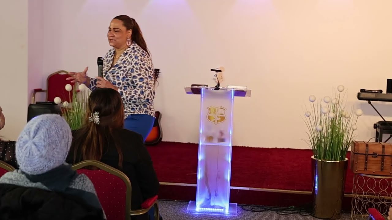 Pastora Kirsys Brown - Domingo 15.02.26