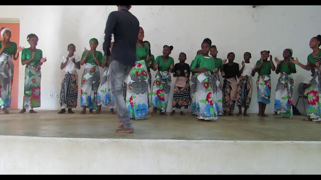 carrefour culture m'rawalé tsingoni