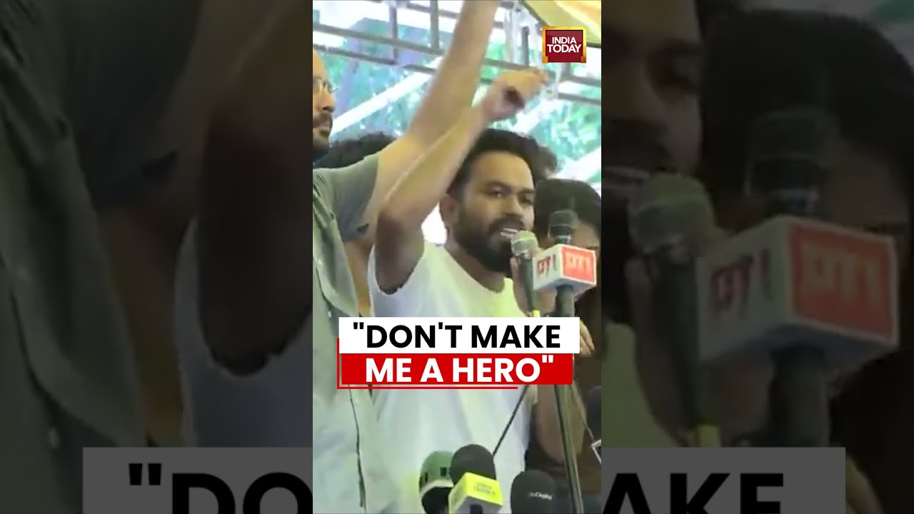 VIRAL MOMENT: 