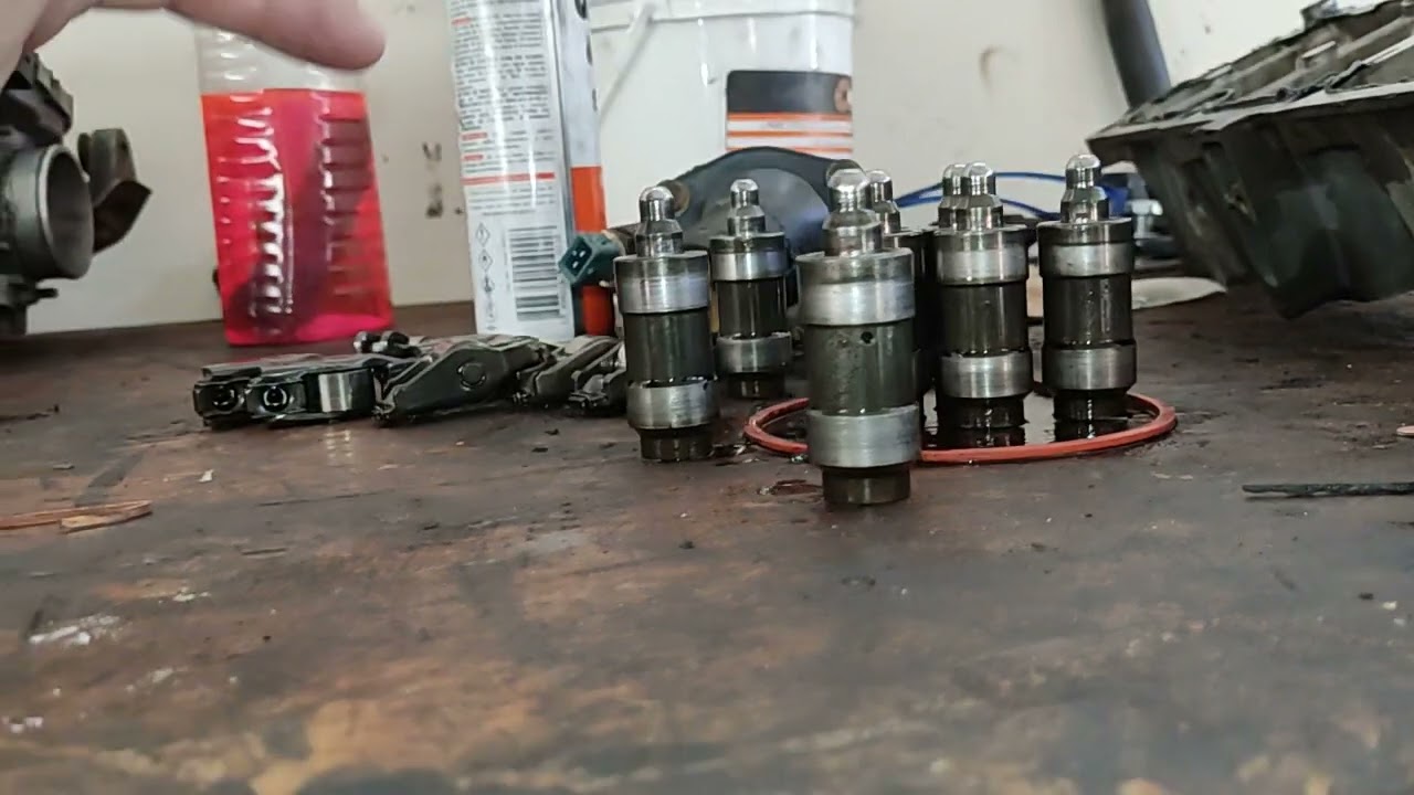 precisa descarregar tucho pra montar ? deixa o like