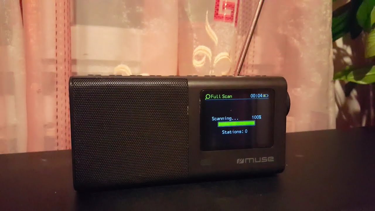 Radio Muse M117 DB – DAB+ / FM / AUX (France)