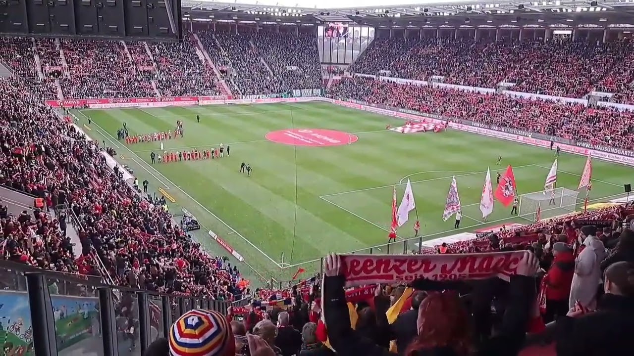 Am Rosenmontag bin ich geboren (Mainz 05 gegen Werder Bremen vor dem Spiel)