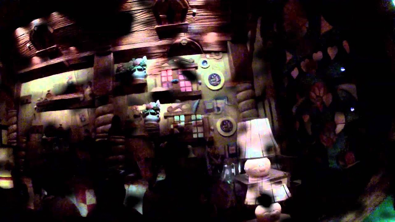 Gardaland - Magic House  - Juli 2014 - Onride - Gopro Hero 2