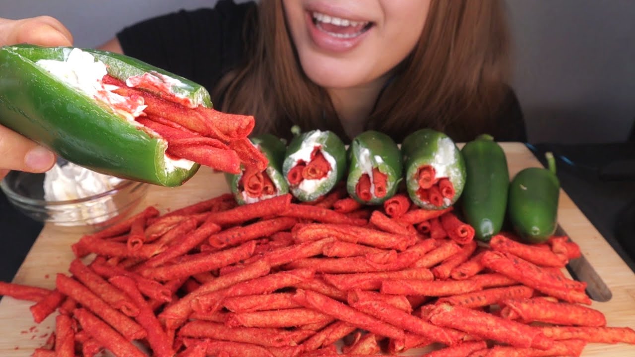 TRYING VIRAL TIKTOK JALAPEÑOS🌶TAKIS & CREAM CHEESE | ASMR MUKBANG