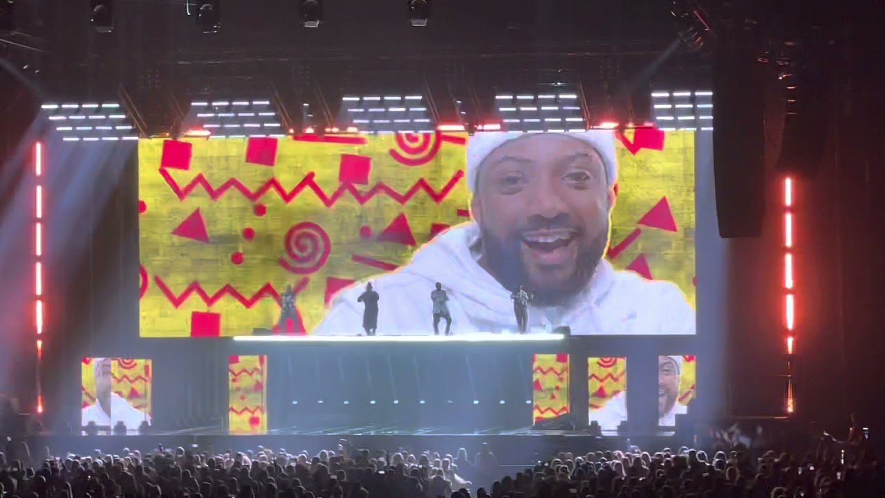 JLS Birmingham Resorts World arena. 27/11/2021. Day One