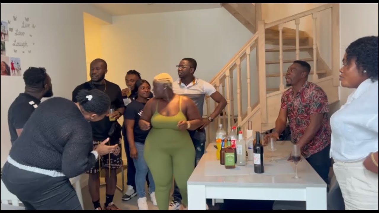 😂😂AKABENEZER TRIED TO ACT SMART ON AMA TUNDRA SISTER BUT BACKFIRED BY KUMASI😂😂ft ALLSTARS