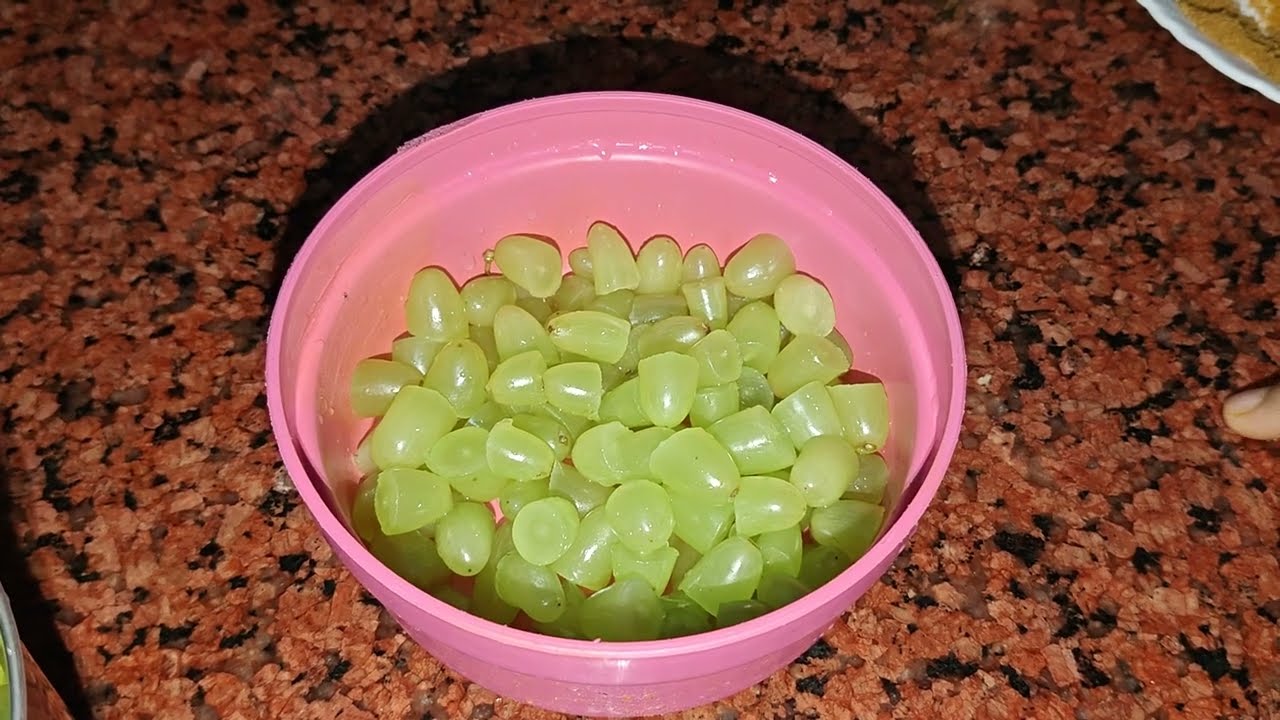 Angoor ki mithi chatni / Grapes Chatni