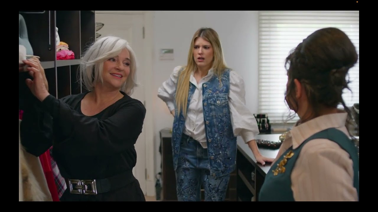 Abuelita Malala en la suit, capitulo 29 Margarita - Γιαγια Μαλάλα στην suit, επεισόδιο 29 Μαρ