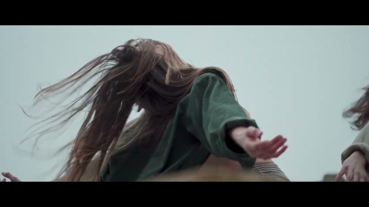 Claire Alba - Au bord du monde