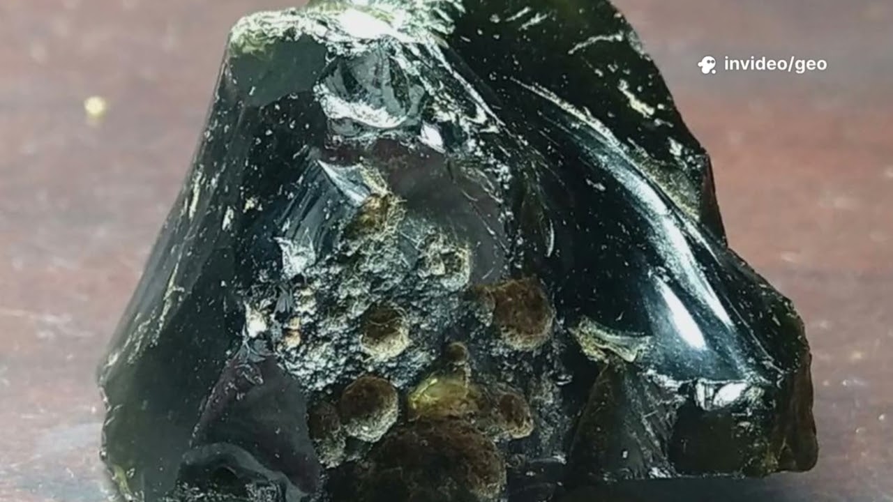 Ekanite Crystal: The Self-Destructing Gem of Radioactive Energy | Meaning, Identification & Rarity