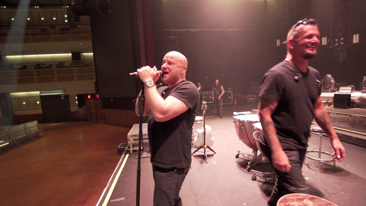 Disturbed on Tour: David Warms Up