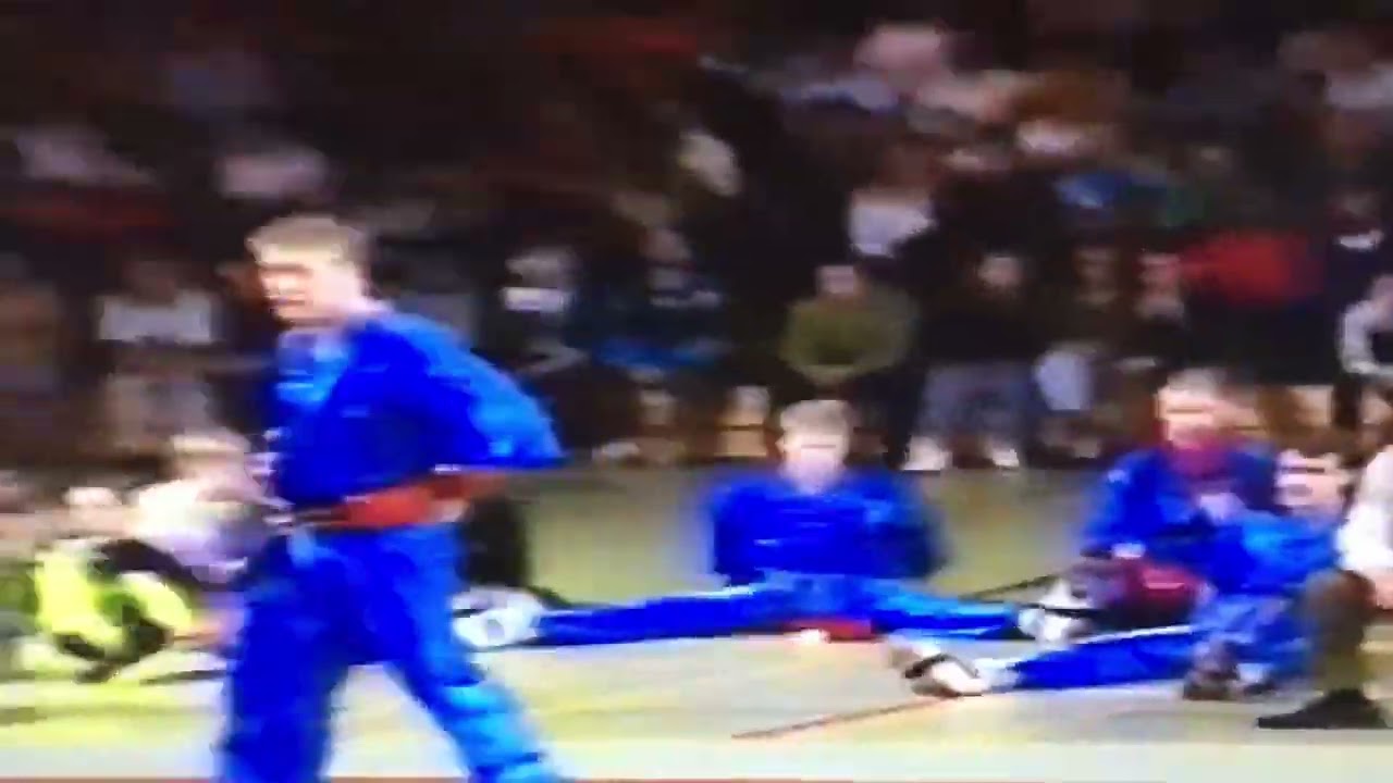 Lloyd Allen Lau Gar v Shaun Doyland EKKA 1990