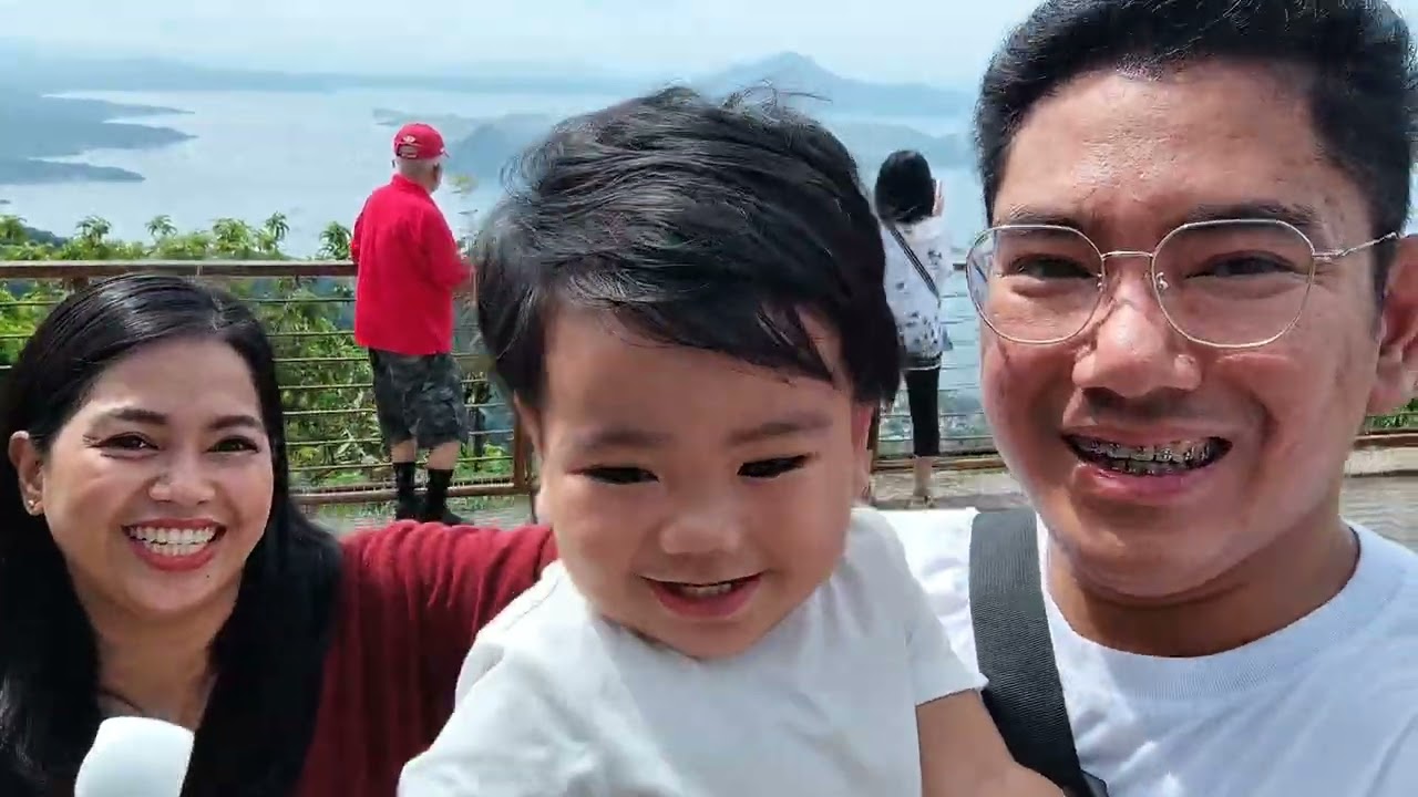 Jin goes to Tagaytay 
