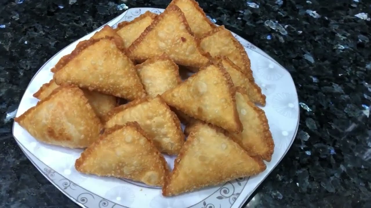 عجينة السمبوسك الاقتصادية🥟🥟هتعملي كمية كبيرة بمكونات بسيطة من غير ما تهدري عجين..و اسمعي القرمشة