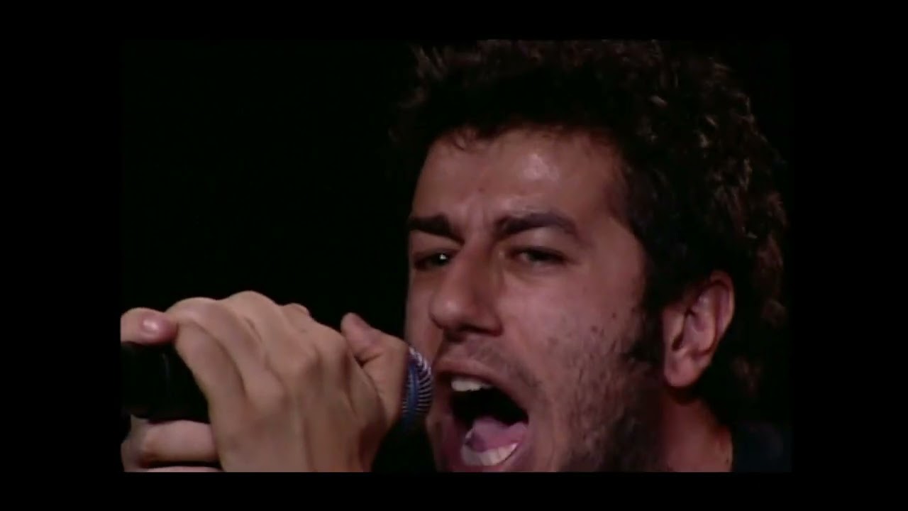 CPM 22 - Tarde de Outubro (Ensaio Geral Multishow 2003)