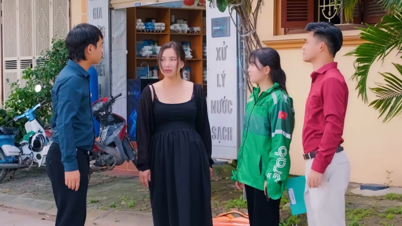 Nữ Shipper Đ&aacute;nh Kh&aacute;ch Quấy Rối Kh&ocirc;ng Ngờ Lọt V&agrave;o Mắt Xanh Chủ Tịch Giả Ngh&egrave;o V&agrave; C&aacute;i Kết - Tập 1703