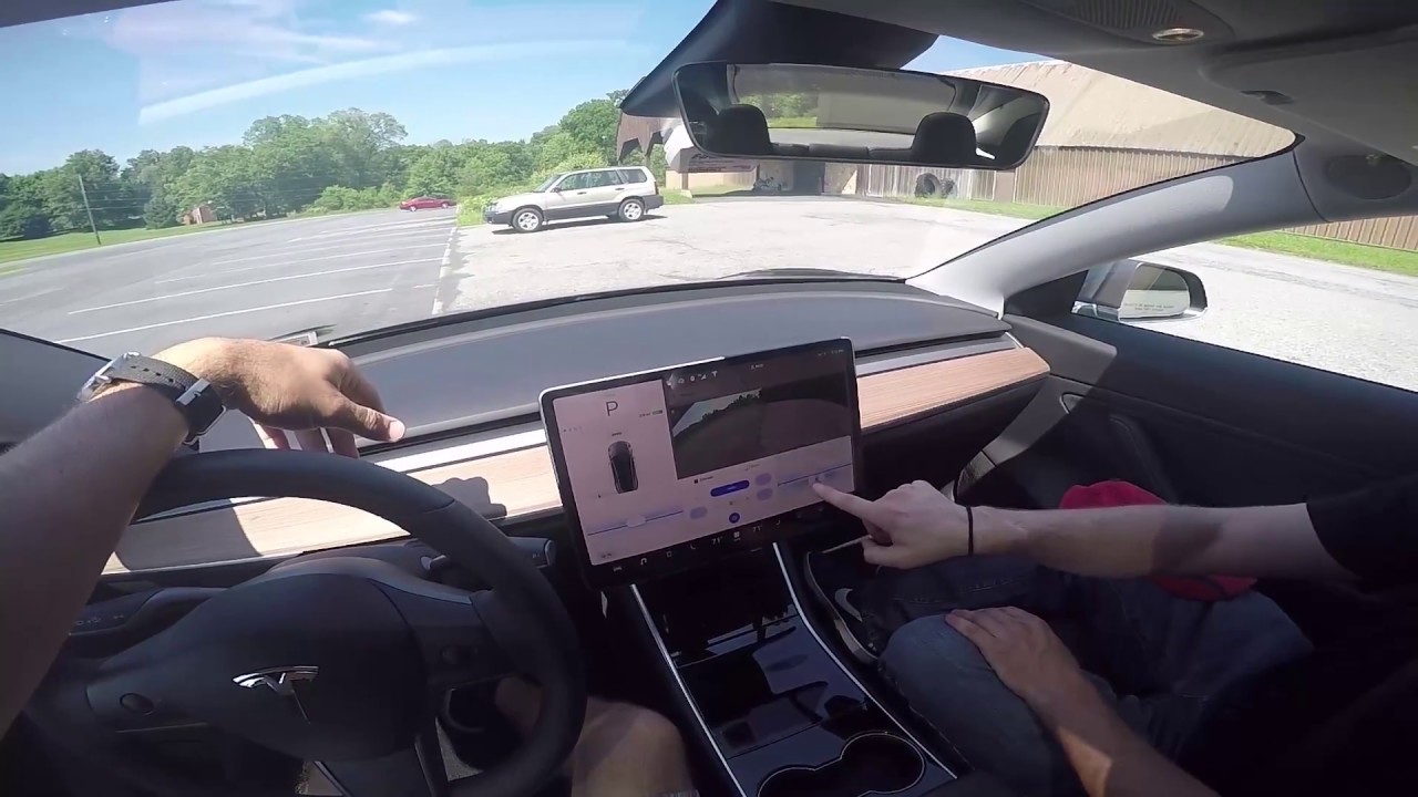 Driving a Tesla Model 3 For the First Time