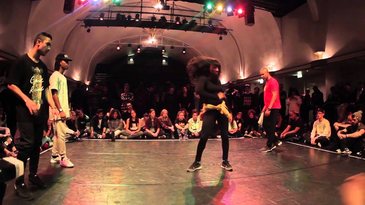 Soul Cypher part 4 | HOUSE QUARTER FINAL | ?? vs John Agesilas & Sonia