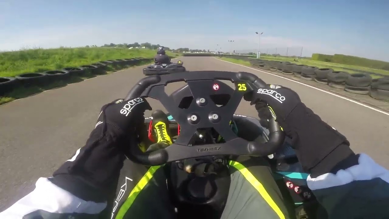 daytona sandown park superchamps season 2 round 2 D40 sodi race 12/05/24