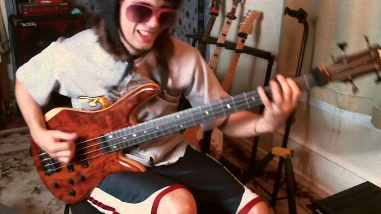 CODY WRIGHT FUNK BASS SOLO *OFFICIAL TOEJAM & EARL* Alien Breakdown