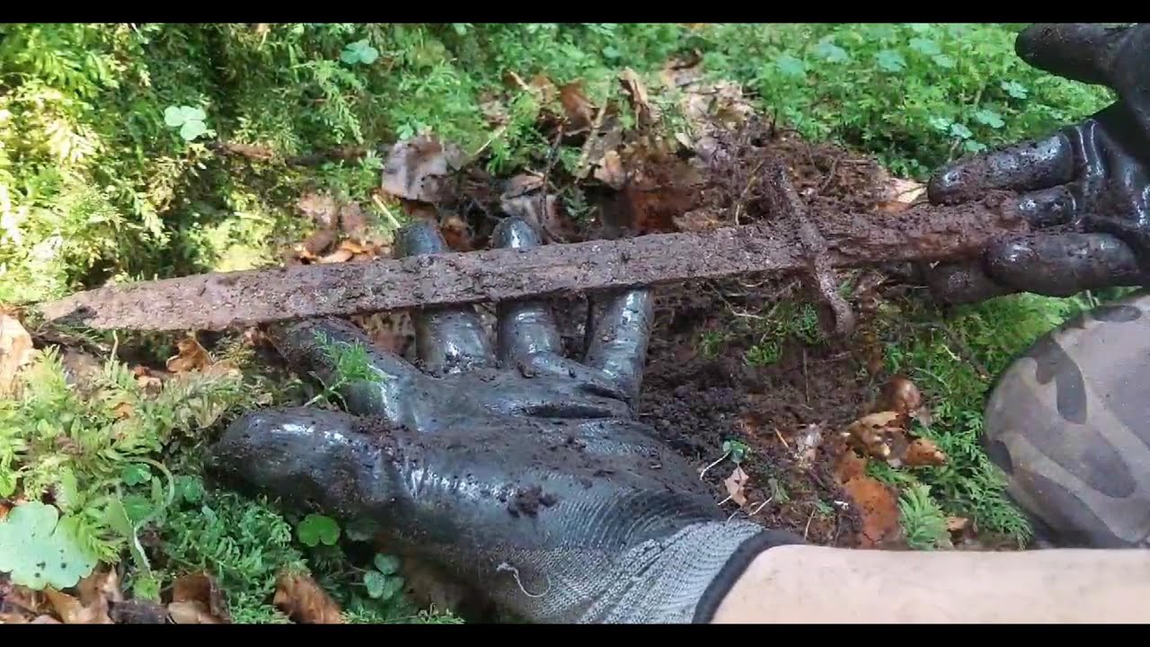 CLAMOROSO - Troviamo l’ARMA più SPIETATA della prima guerra mondiale xp deus metal detector