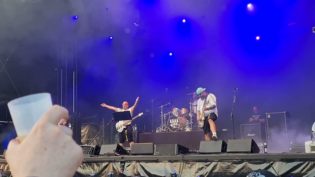Rotz & Wasser - Assi & charmant + Nutten, Koks und Kaviar (LIVE G.O.N.D. 2023 Lausitzring)