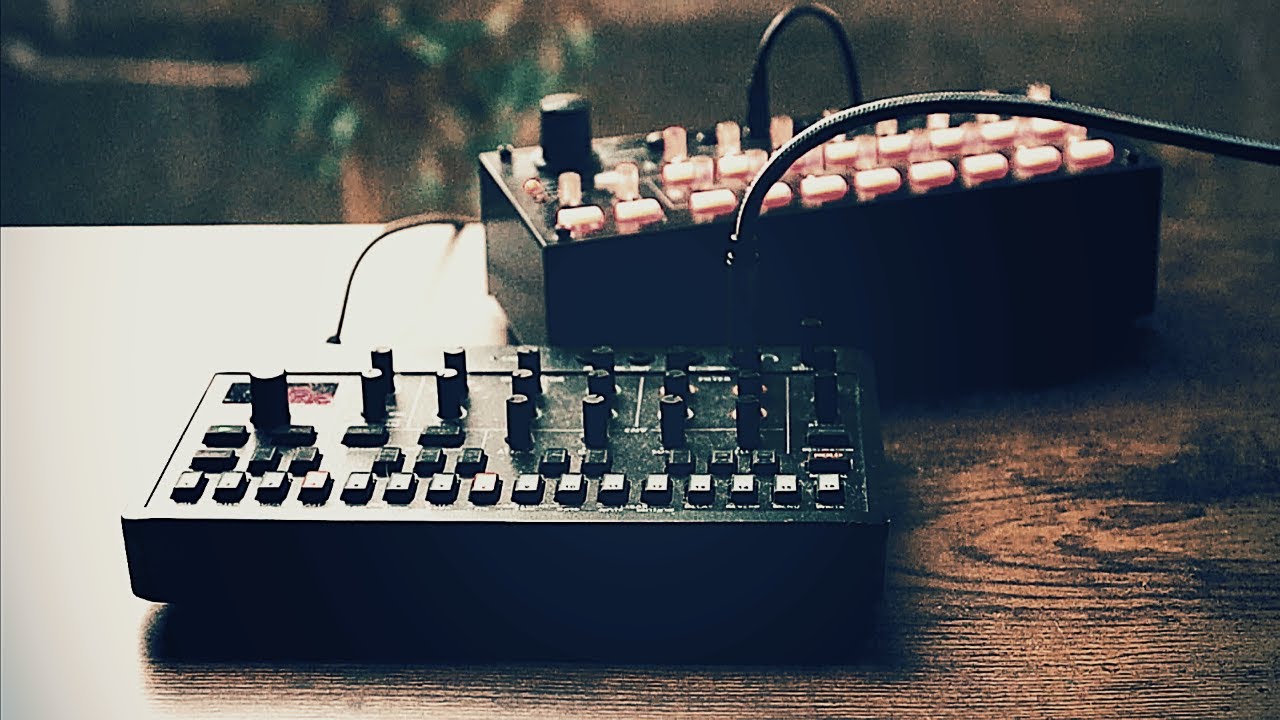 Roland  S-1 & Korg SQ-1