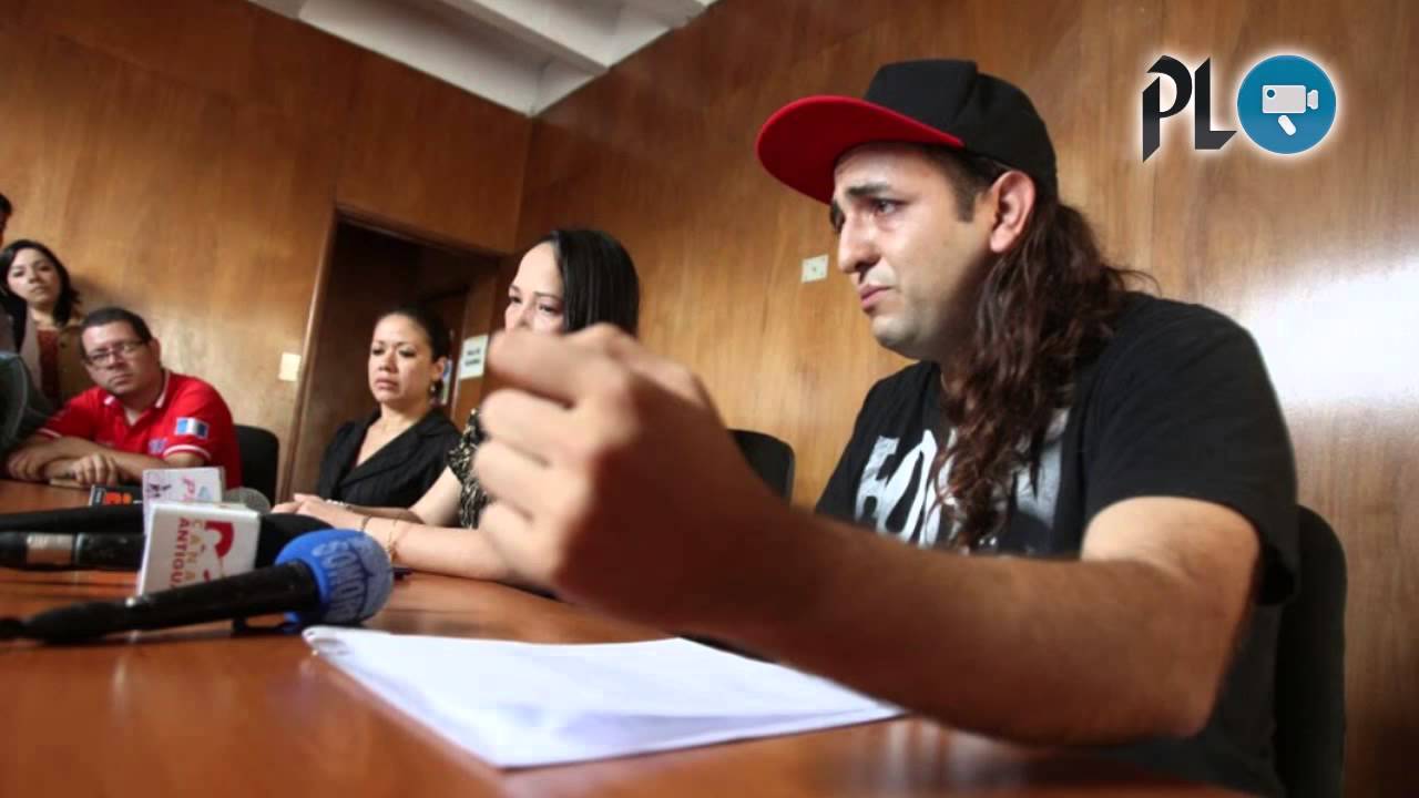 Cantante Mr. Fer se disculpa por comentario racista en Twitter