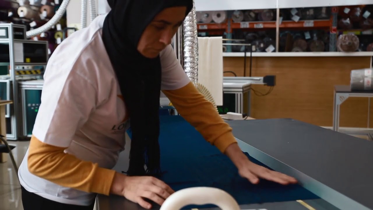 Dikey Tül Perde Manuel Kesim Makinası