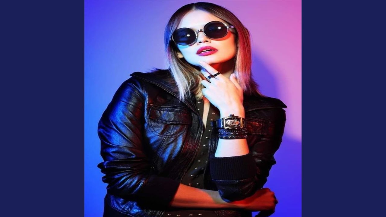 Rooms felt bigger when the silence