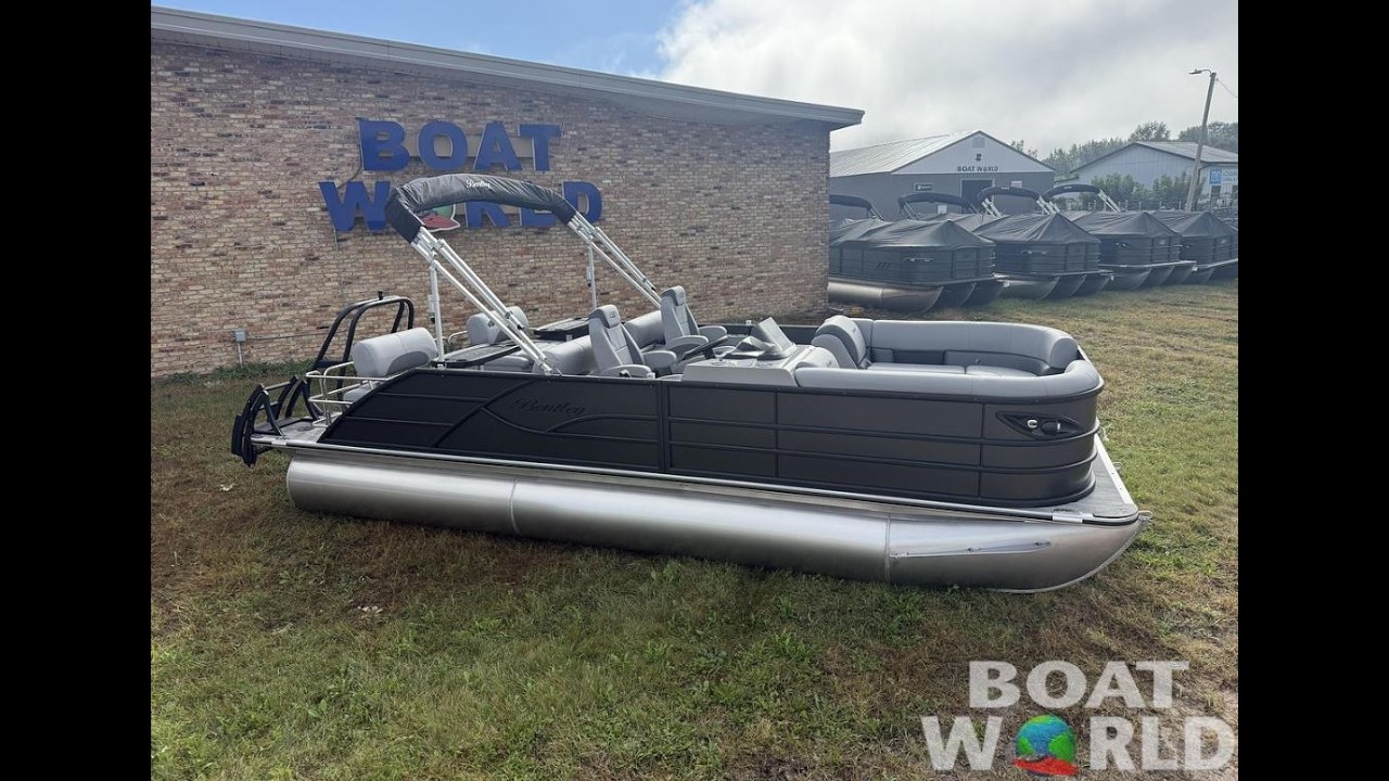 2026 Bentley Pontoons Legacy 223 QSB Swingback Tritoon
