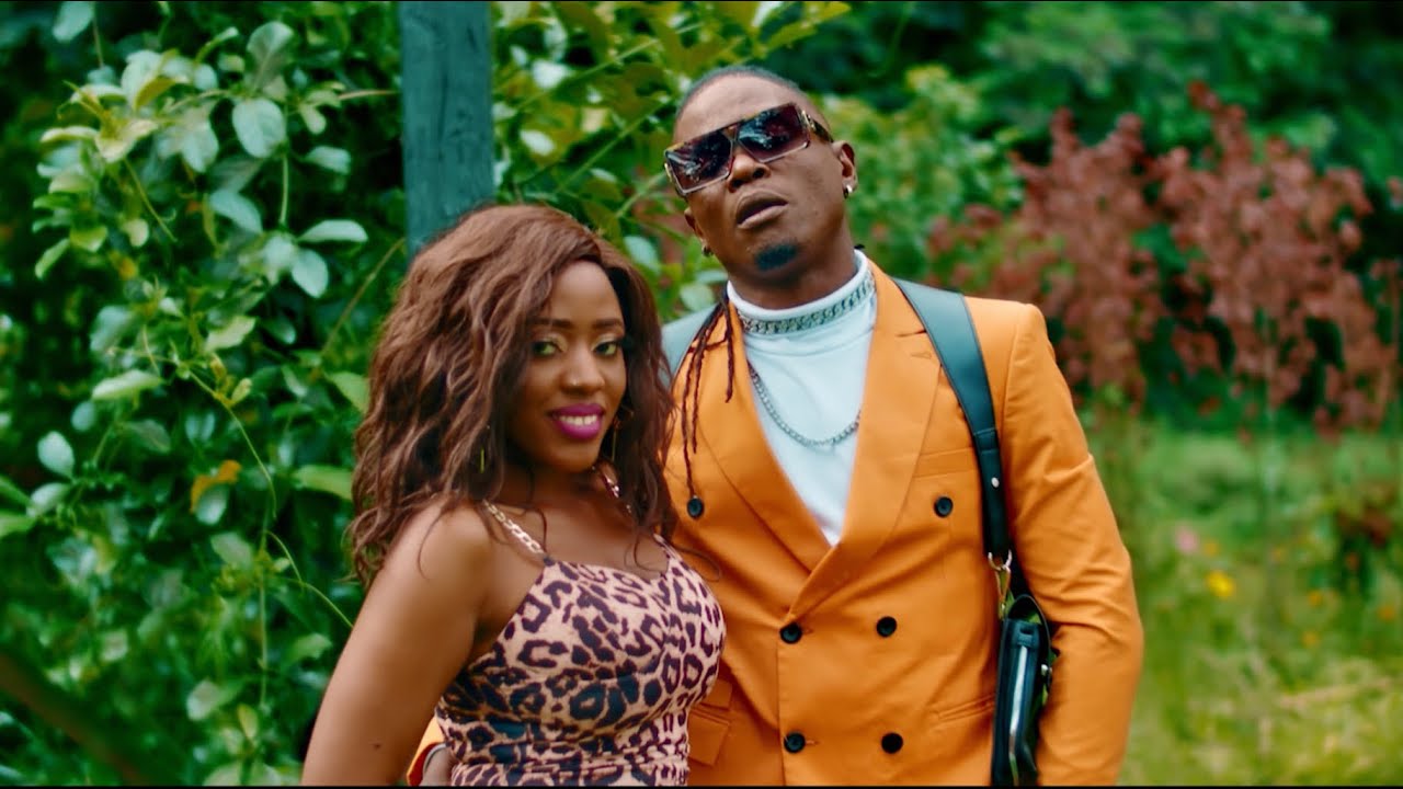 Bwekiri - Radio & Weasel ( Official Video )