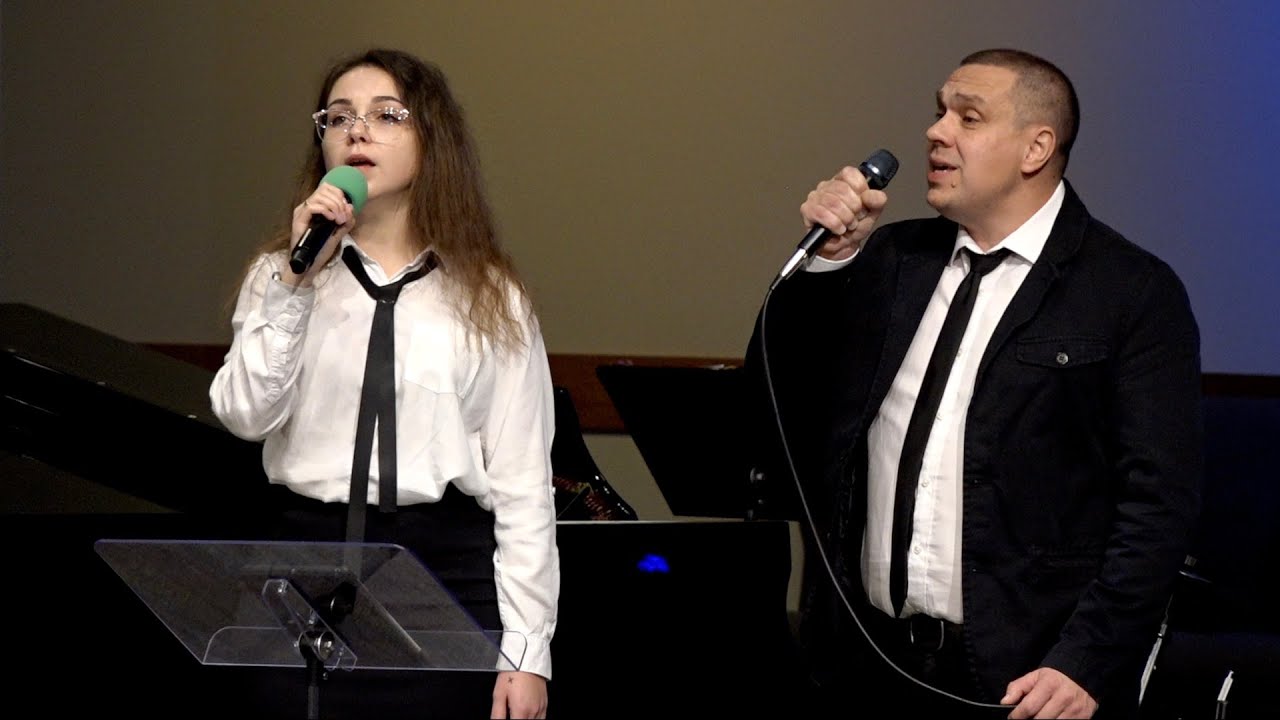 Андрій Ціомик та Надія Дідик, пісня - Співай Алілуя Господу. Неділя, 3 листопада 2024.