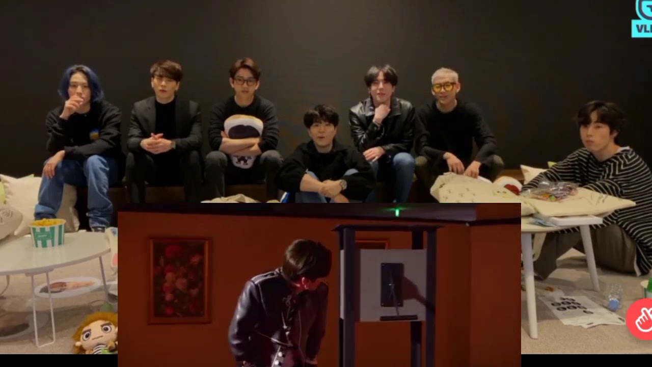 Got7 reaction to stray kıds back door