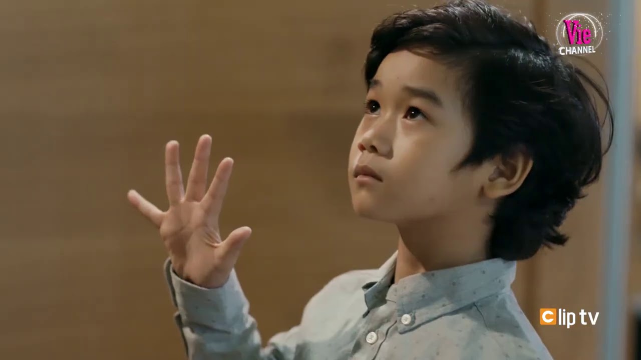 Soái ca Hàn Quốc kể bí mật lần đầu chạm ngõ phim Việt với vai tổng tài ngôn tình| CHỌC TỨC VỢ YÊU