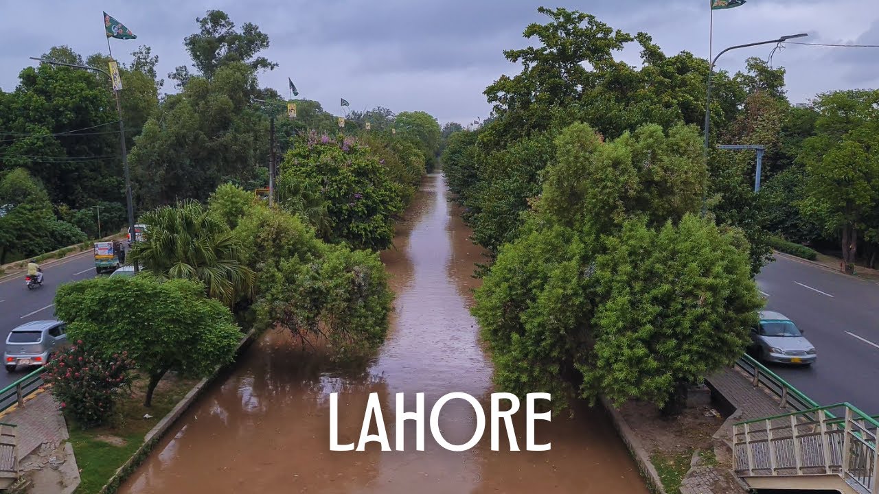 Heavy Rain in Lahore to Sialkot