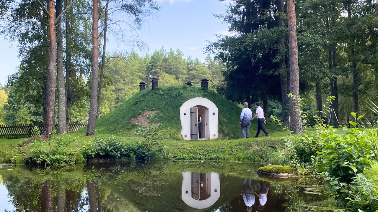 Revonia maakeldrid - Nurgakivi saade // Revonia earth cellar