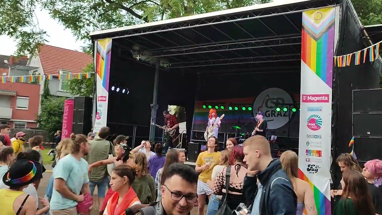 Makeshift Concept - Thunder (live at CSD Graz 2023)