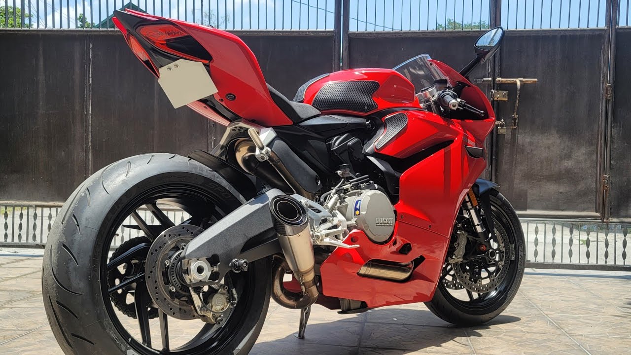 Ducati 959 Panigale | SC Project Exhaust RAW SOUND!