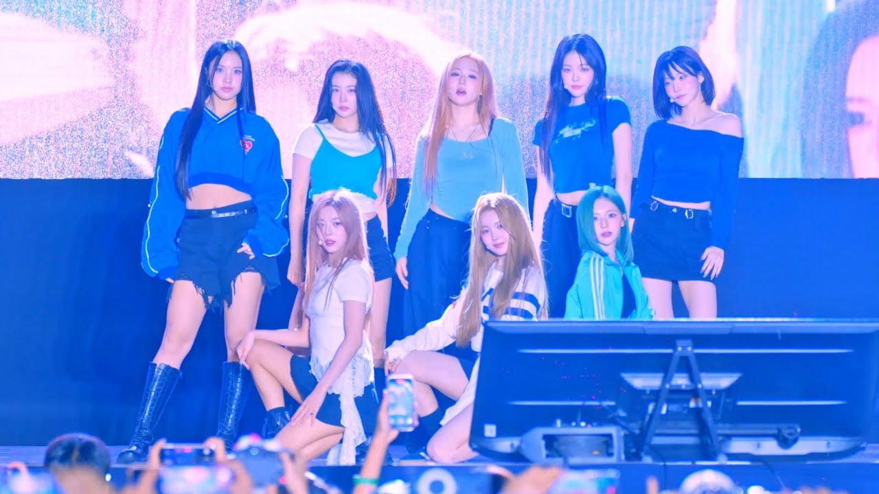 251002 tripleS (트리플에스) - 창원대학교 축제 직캠 (Fancam)