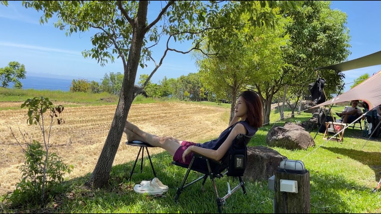 【Camping】台灣東部露營 絕美營地看日出🌄成功漁港競標漁獲煮新鮮魚湯 夏天在無人海灘踏浪🏖️中橫公路遇重機 怎麼看起來像我的
