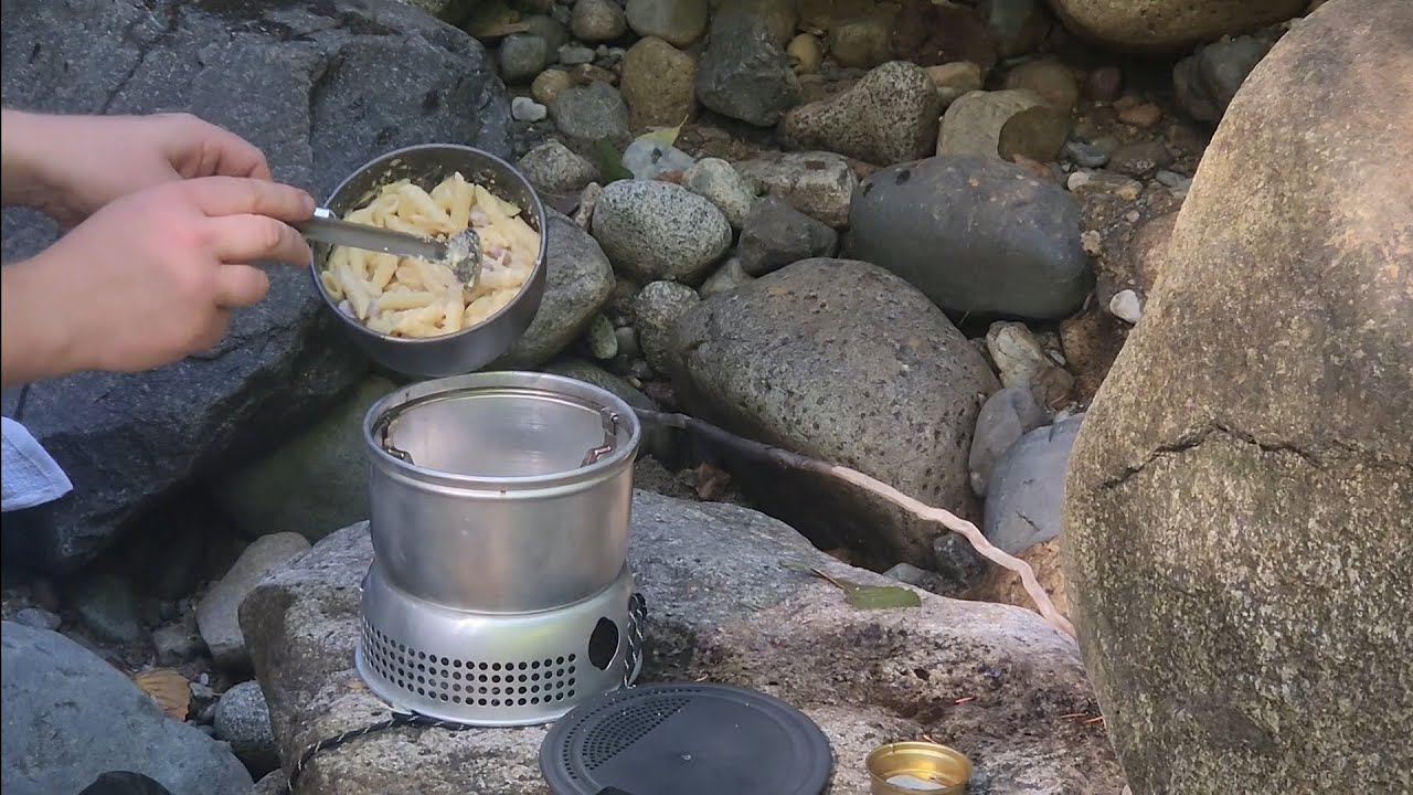 Trangia 27-8 UL/HA - Leftover pasta - Dry creek bed