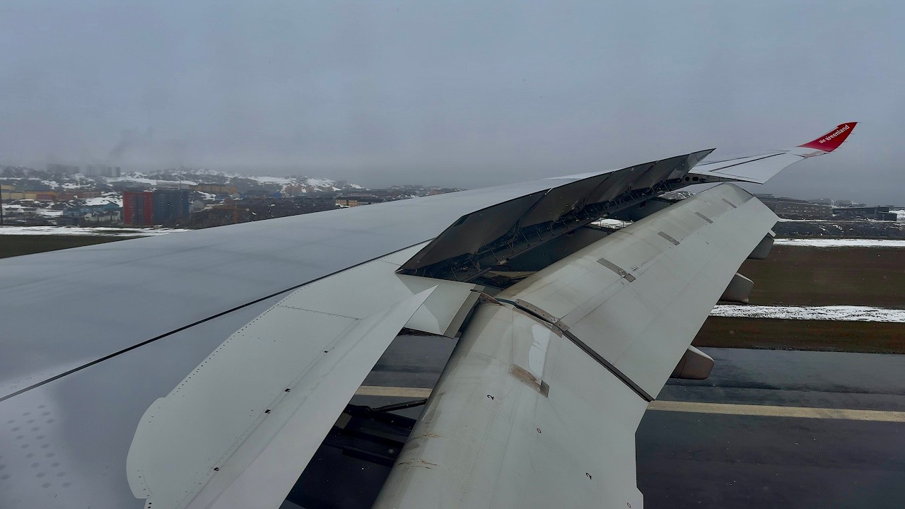 [4K] – Snowy & Cold Greenland Landing – Air Greenland – Airbus A330-800N – GOH – OY-GKN – SCS 1498